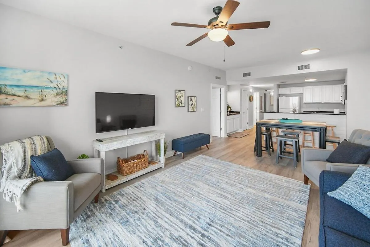 Calypso 1706 East Direct Gulf Front 3Br 2 Kings 2Ba Apartment Panama City Beach