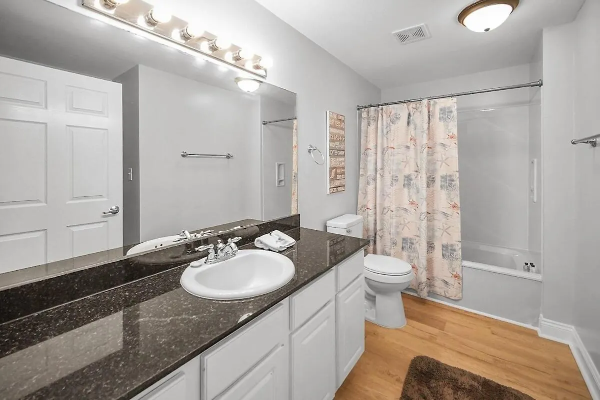 Calypso 1706 East Direct Gulf Front 3Br 2 Kings 2Ba Apartment Panama City Beach